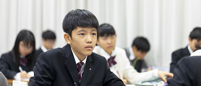 東大・医進クラス卒業の2期生が語る八王子学園の魅力