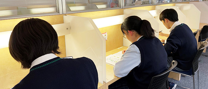 学習のコーチには東大生も！集中力のスイッチが入る放課後