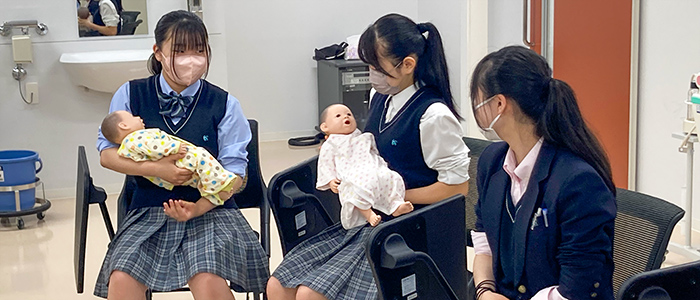 大学や博物館で探究！5学年の生徒が参加するフィールドワーク