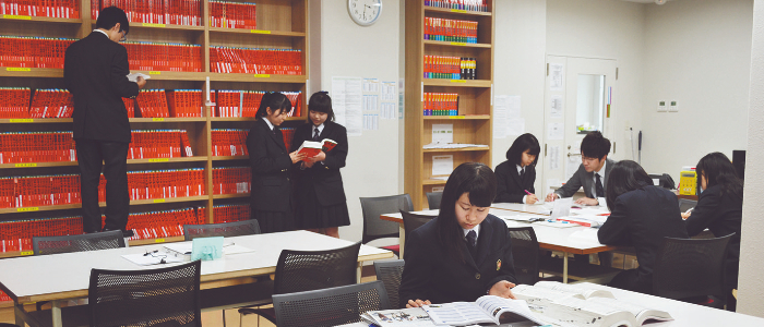 国立大学や難関私大に多数合格！狭山ヶ丘卒業生に聞く私の大学受験