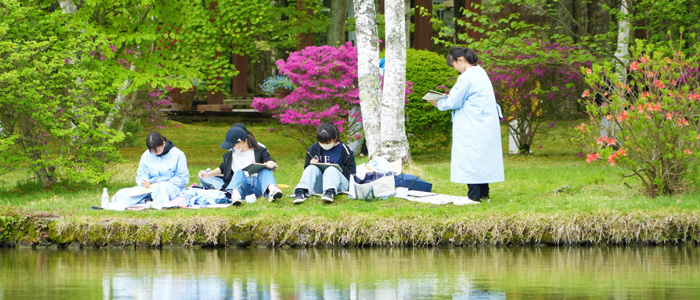 伝統行事「春季旅行」から学ぶ美術の授業への取り組み方